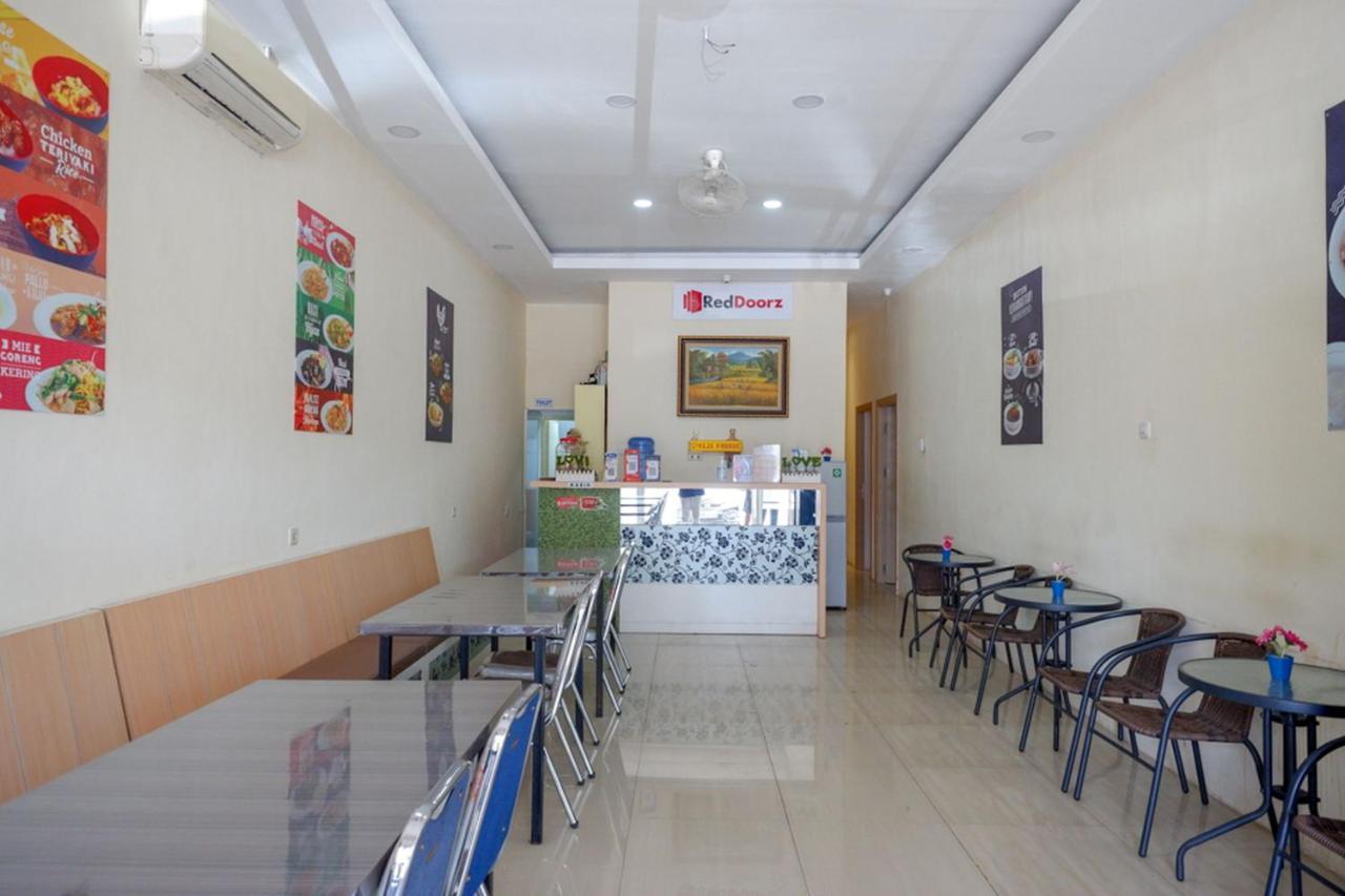 Reddoorz Plus @ Losari נקסר מראה חיצוני תמונה